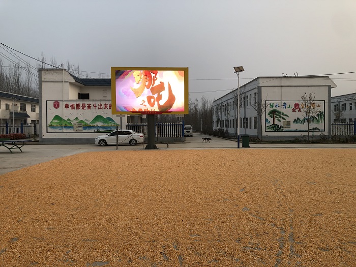 镇江户外led广告牌,LED单柱户外广告牌